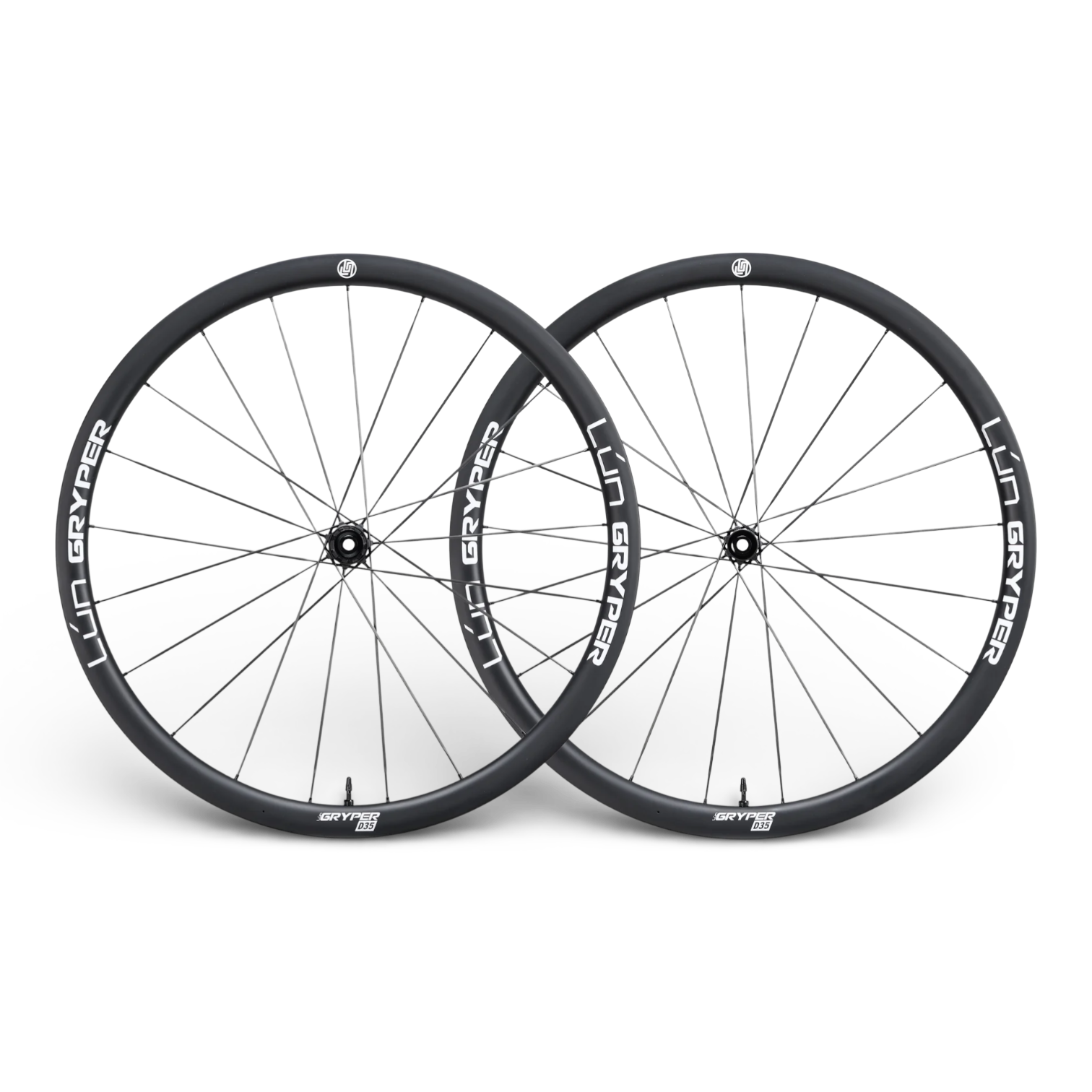 NorVelo Lún Gryper 45mm carbon gravel wheelset with black rims and carbon spokes on a white background
